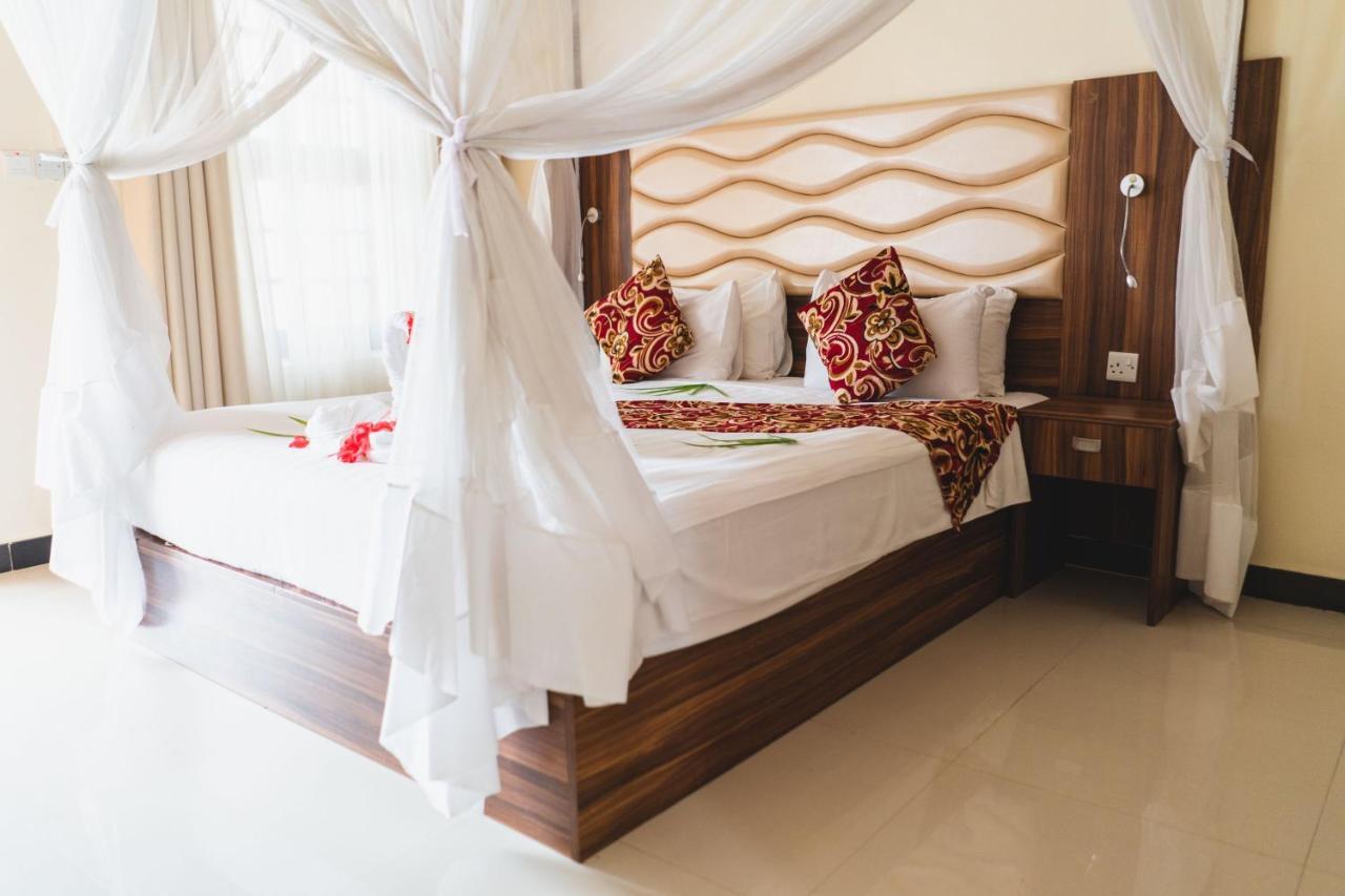 Hotel Antonio Garden 4*